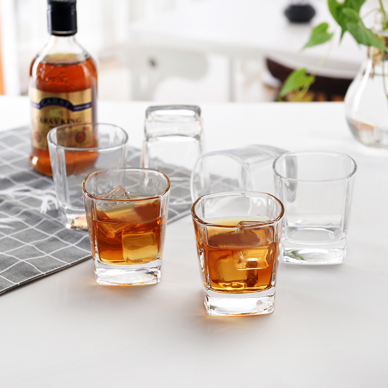 Why Does Whiskey Taste Better in A Whiskey Glass?